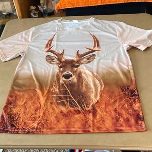 NWOT-Men’s Deer Graphic T-Shirt (Deer Graphic on front & Back)
